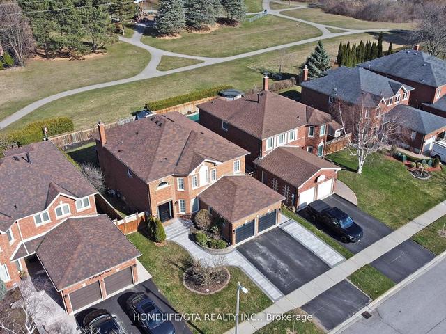 9 Hartford Crt, House detached with 4 bedrooms, 6 bathrooms and 5 parking in Whitby ON | Image 35