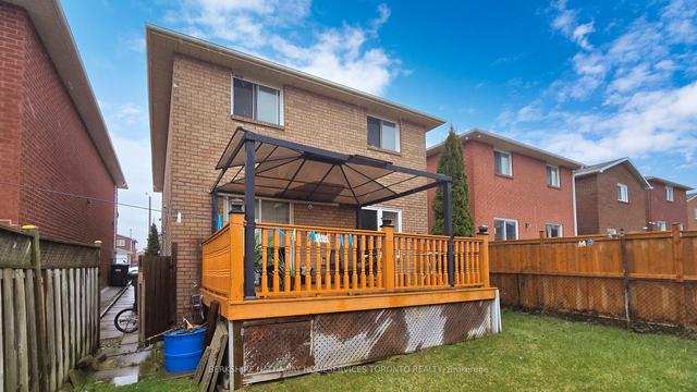 151 Richvale Dr S, House detached with 4 bedrooms, 4 bathrooms and 3 parking in Brampton ON | Image 33