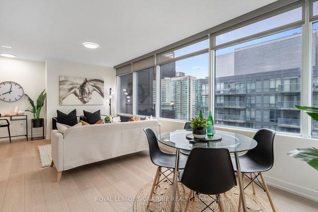 1806 - 25 Telegram Mews, Condo with 1 bedrooms, 1 bathrooms and 0 parking in Toronto ON | Image 2