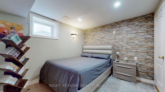 24 Holmes Cres, House detached with 4 bedrooms, 5 bathrooms and 6 parking in Ajax ON | Image 28