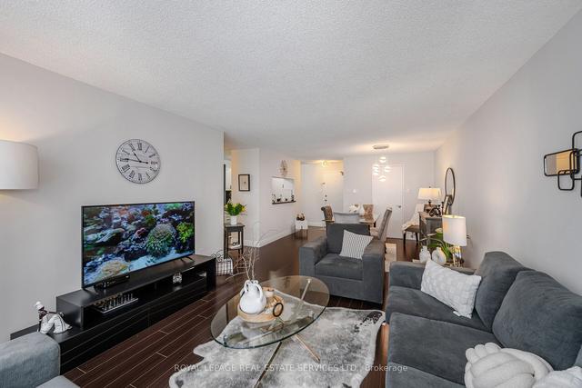201 - 4205 Shipp Dr, Condo with 2 bedrooms, 2 bathrooms and 1 parking in Mississauga ON | Image 6