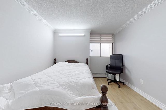 902 - 3380 Eglinton Ave E, Condo with 2 bedrooms, 2 bathrooms and 1 parking in Toronto ON | Image 17