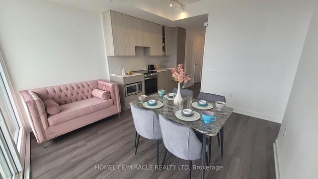 2307 - 3883 Quartz Rd, Condo with 1 bedrooms, 1 bathrooms and 1 parking in Mississauga ON | Image 1
