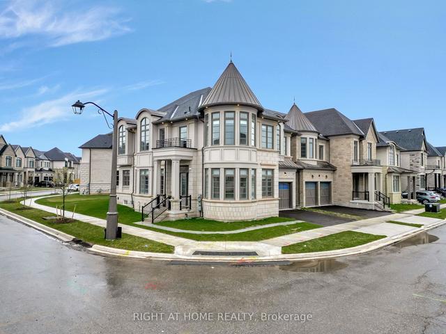 2279 Hyacinth Cres, House detached with 4 bedrooms, 4 bathrooms and 4 parking in Oakville ON | Image 23