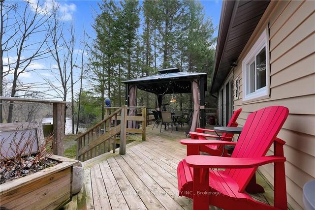 12 Reed Blvd, House detached with 3 bedrooms, 1 bathrooms and 10 parking in Kawartha Lakes ON | Image 16
