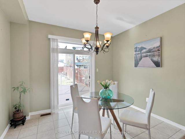 16 Frankford St, House detached with 4 bedrooms, 5 bathrooms and 6 parking in Brampton ON | Image 8