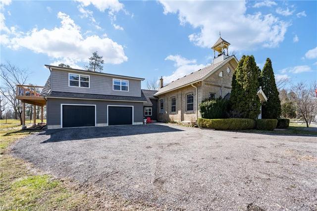 25235 Nairn Road, House detached with 4 bedrooms, 2 bathrooms and 22 parking in Middlesex Centre ON | Image 34