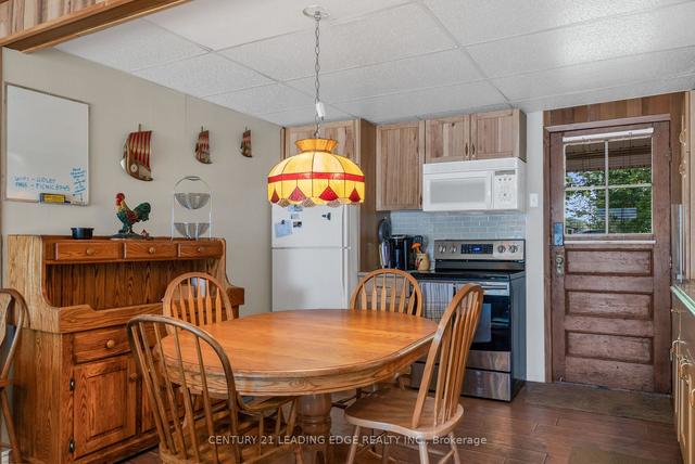 15 Gidley Tpke, House detached with 3 bedrooms, 1 bathrooms and 4 parking in Georgian Bay ON | Image 11