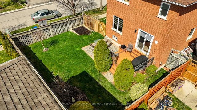 41 D'amato Cres, House detached with 3 bedrooms, 3 bathrooms and 5 parking in Vaughan ON | Image 27