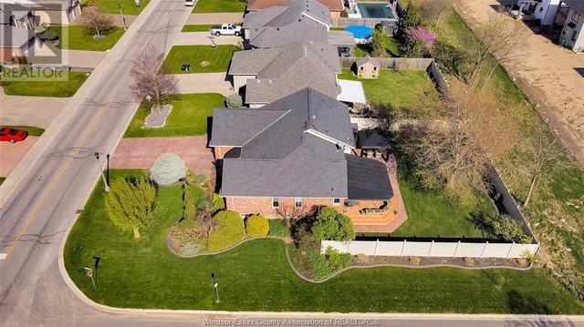 41 Whelan Drive, House detached with 3 bedrooms, 2 bathrooms and null parking in Amherstburg ON | Image 38