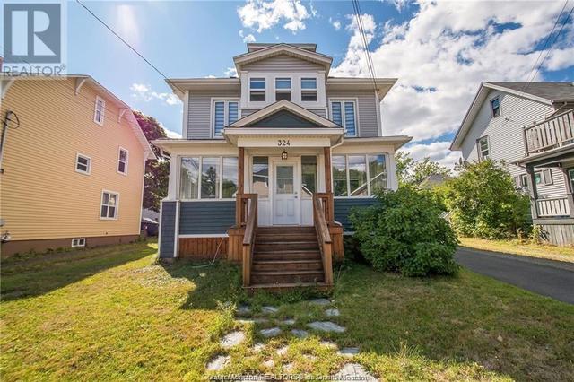 324 High St, House detached with 3 bedrooms, 1 bathrooms and null parking in Moncton NB | Image 1