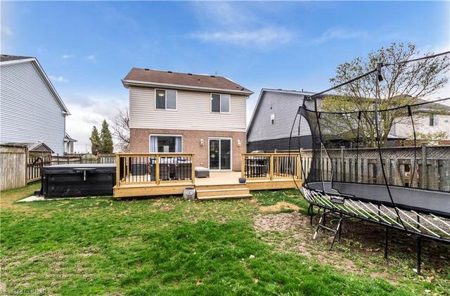 162 Rickson Avenue, House detached with 4 bedrooms, 3 bathrooms and 3 parking in Guelph ON | Image 37