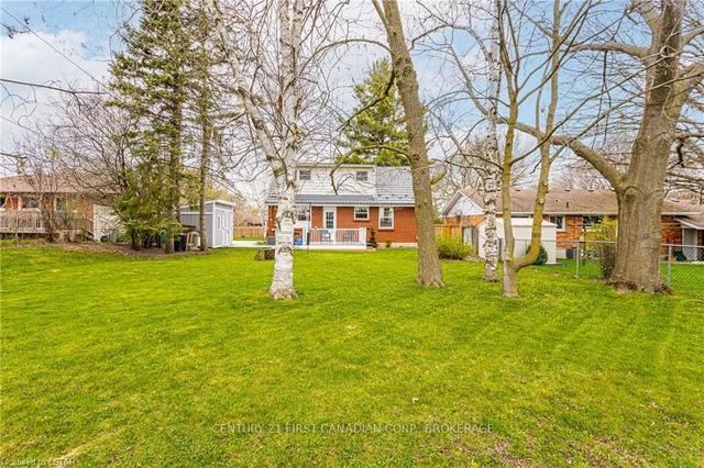 537 Ridgewood Cres, House detached with 4 bedrooms, 2 bathrooms and 4 parking in London ON | Image 30
