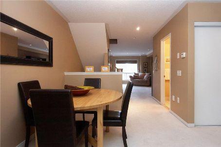 38 - 50 Strathaven Dr, Townhouse with 3 bedrooms, 2 bathrooms and 1 parking in Mississauga ON | Image 2