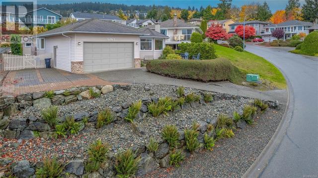 5267 Fillinger Cres, House detached with 3 bedrooms, 2 bathrooms and 5 parking in Nanaimo BC | Image 5