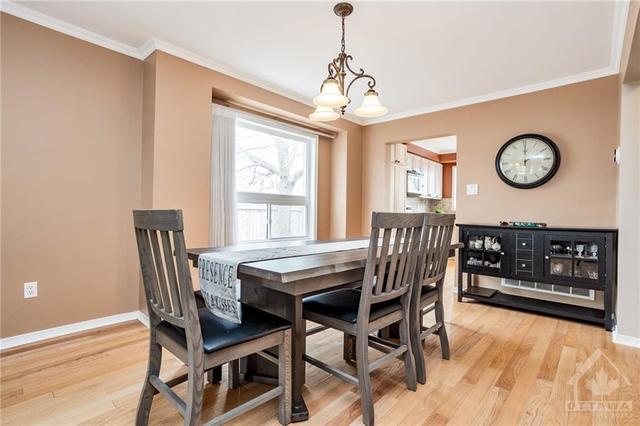 68 Ipswich Terrace, House detached with 4 bedrooms, 3 bathrooms and 5 parking in Ottawa ON | Image 7