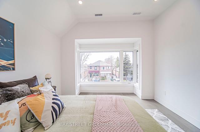 119 Preston St, House detached with 4 bedrooms, 5 bathrooms and 2 parking in Toronto ON | Image 18