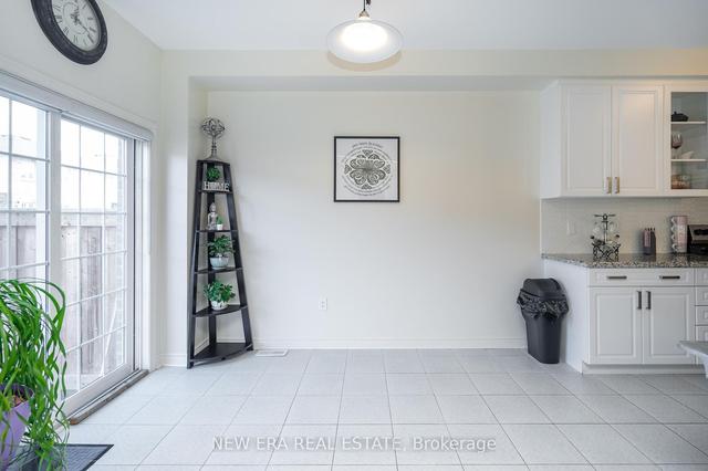42 Jevons Dr, House attached with 3 bedrooms, 3 bathrooms and 3 parking in Ajax ON | Image 11