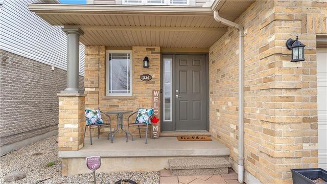 1226 Darnley Boulevard, House detached with 4 bedrooms, 2 bathrooms and 2 parking in London ON | Image 36