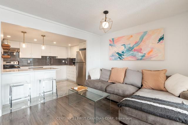 810 - 600 Talbot St, Condo with 1 bedrooms, 1 bathrooms and 1 parking in London ON | Image 7