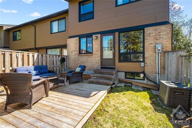 6959 Bilberry Drive, Townhouse with 3 bedrooms, 3 bathrooms and 1 parking in Ottawa ON | Image 30