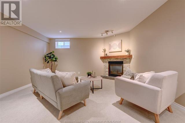 423 Sand Point Court, House semidetached with 3 bedrooms, 3 bathrooms and null parking in Windsor ON | Image 35