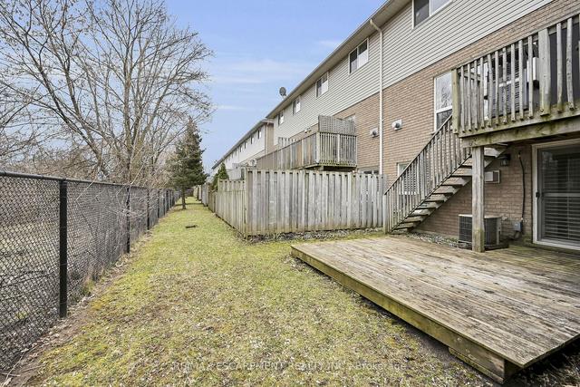 10 - 2151 Walkers Line, Townhouse with 3 bedrooms, 3 bathrooms and 2 parking in Burlington ON | Image 30