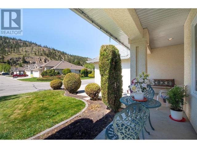 118 - 445 Yates Road, House detached with 4 bedrooms, 2 bathrooms and 4 parking in Kelowna BC | Image 3