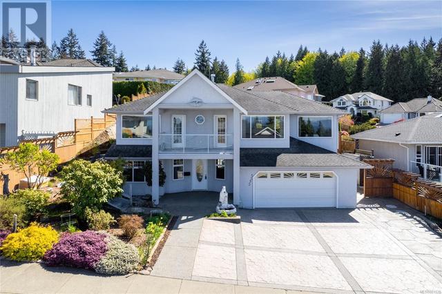 5393 Georgiaview Cres, House detached with 3 bedrooms, 3 bathrooms and 3 parking in Nanaimo BC | Image 1