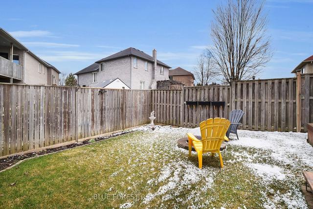 2891 Meadowgate Blvd, House detached with 3 bedrooms, 2 bathrooms and 4 parking in London ON | Image 4