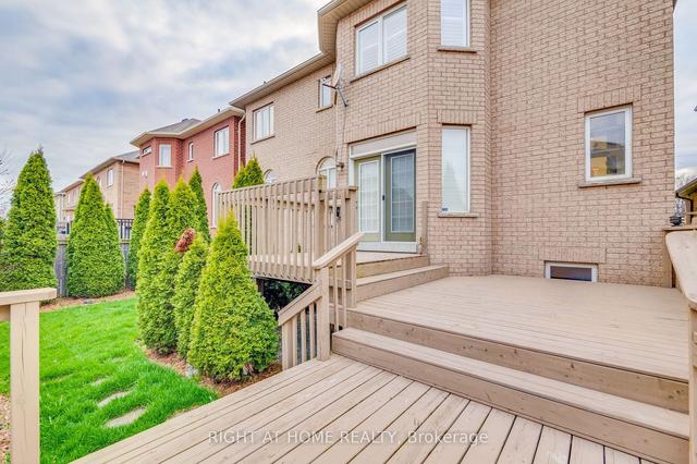 3456 Rebecca St, House detached with 4 bedrooms, 5 bathrooms and 4 parking in Oakville ON | Image 33