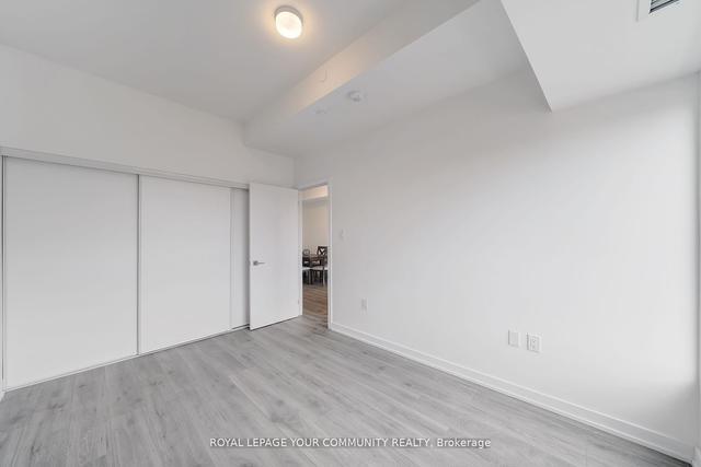 811 - 2433 Dufferin St N, Condo with 4 bedrooms, 2 bathrooms and 1 parking in Toronto ON | Image 10