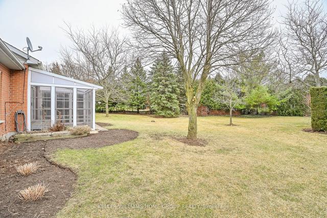 5 Wild Rose Crt, House detached with 3 bedrooms, 4 bathrooms and 3 parking in Guelph ON | Image 35