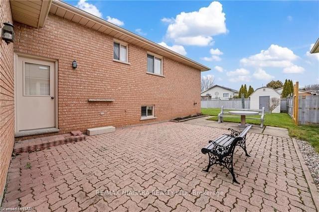 7853 Alfred St, House detached with 3 bedrooms, 2 bathrooms and 4 parking in Niagara Falls ON | Image 21