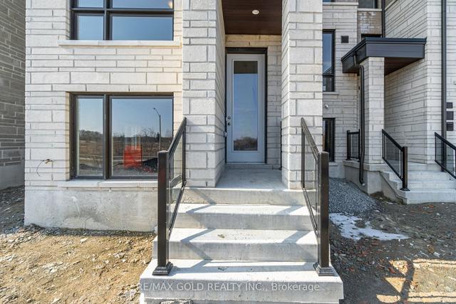 77 Mikayla Lane, House attached with 3 bedrooms, 3 bathrooms and 3 parking in Markham ON | Image 30
