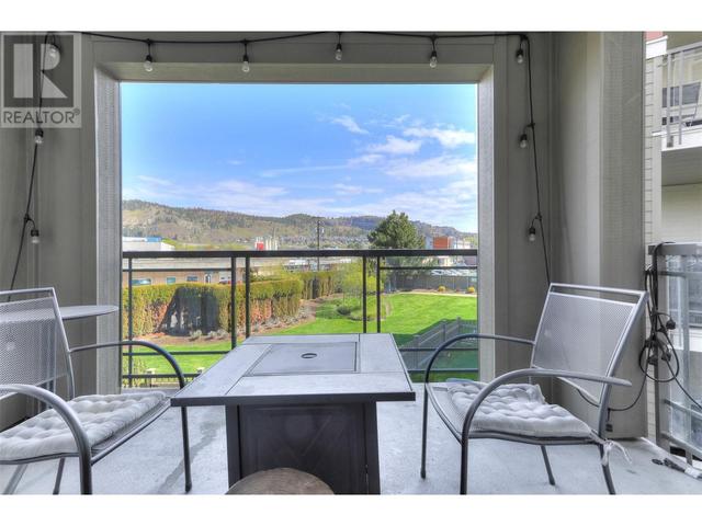 209 - 1093 Sunset Drive, Condo with 2 bedrooms, 2 bathrooms and 1 parking in Kelowna BC | Image 23