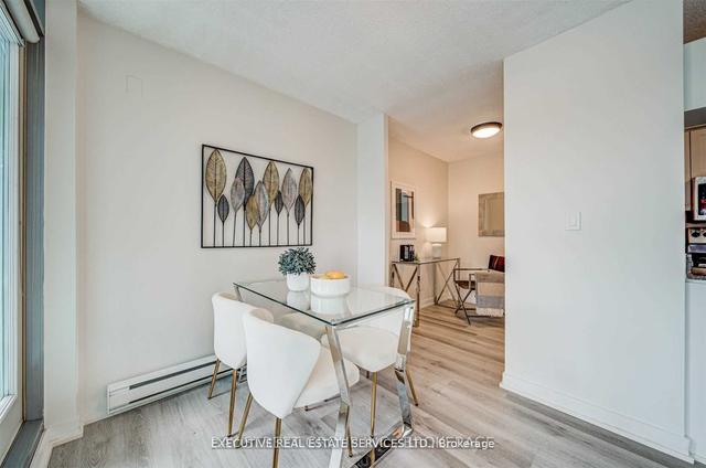 1208 - 81 Navy Wharf Crt, Condo with 2 bedrooms, 2 bathrooms and 1 parking in Toronto ON | Image 17