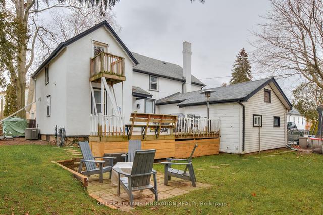 574 Clark Ave, House detached with 4 bedrooms, 2 bathrooms and 4 parking in Burlington ON | Image 27