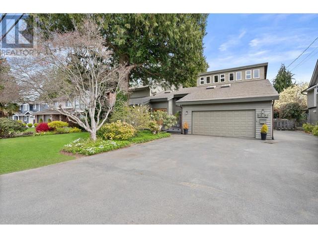 262 52 Street, House detached with 3 bedrooms, 3 bathrooms and 6 parking in Delta BC | Image 1