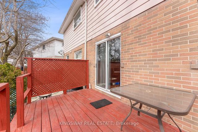 36 Newstead Cres N, House semidetached with 3 bedrooms, 2 bathrooms and 2 parking in Brampton ON | Image 18