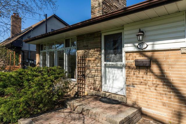 377 East Ave, House detached with 3 bedrooms, 2 bathrooms and 4 parking in Toronto ON | Image 37