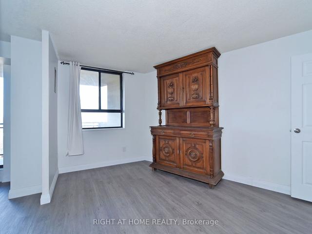 706 - 121 Trudelle St, Condo with 3 bedrooms, 2 bathrooms and 2 parking in Toronto ON | Image 24