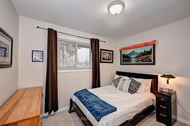 48 Renwick Ave, House detached with 2 bedrooms, 2 bathrooms and 4 parking in Cambridge ON | Image 16