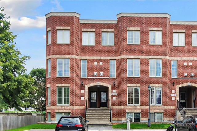 84 - 130 Berrigan Drive, House attached with 2 bedrooms, 3 bathrooms and 1 parking in Ottawa ON | Image 2