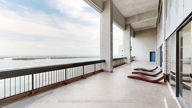 2634 - 33 Harbour Sq, Condo with 1 bedrooms, 1 bathrooms and 1 parking in Toronto ON | Image 19