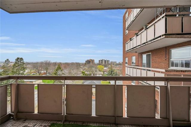 608 - 851 Queenston Road, Condo with 3 bedrooms, 1 bathrooms and null parking in Hamilton ON | Image 31