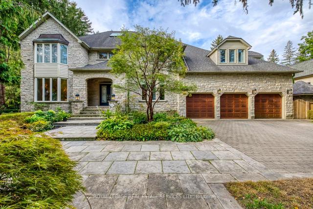 212 Poplar Dr, House detached with 5 bedrooms, 6 bathrooms and 9 parking in Oakville ON | Image 1