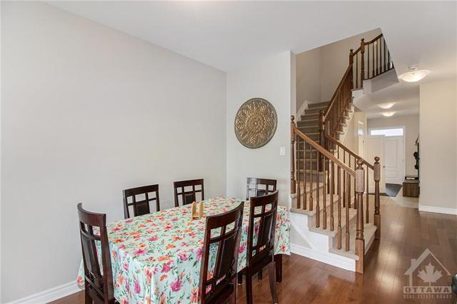 4027 Kelly Farm Drive, Townhouse with 3 bedrooms, 3 bathrooms and 2 parking in Ottawa ON | Image 9