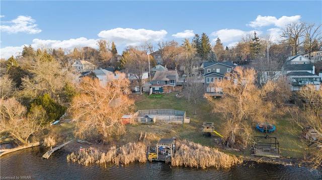 135 Queen Street E, House detached with 5 bedrooms, 3 bathrooms and 3 parking in Cambridge ON | Image 47