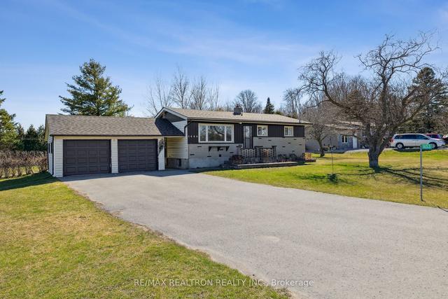 1653 Cedar Valley Rd, House detached with 3 bedrooms, 1 bathrooms and 8 parking in Cavan Monaghan ON | Image 1